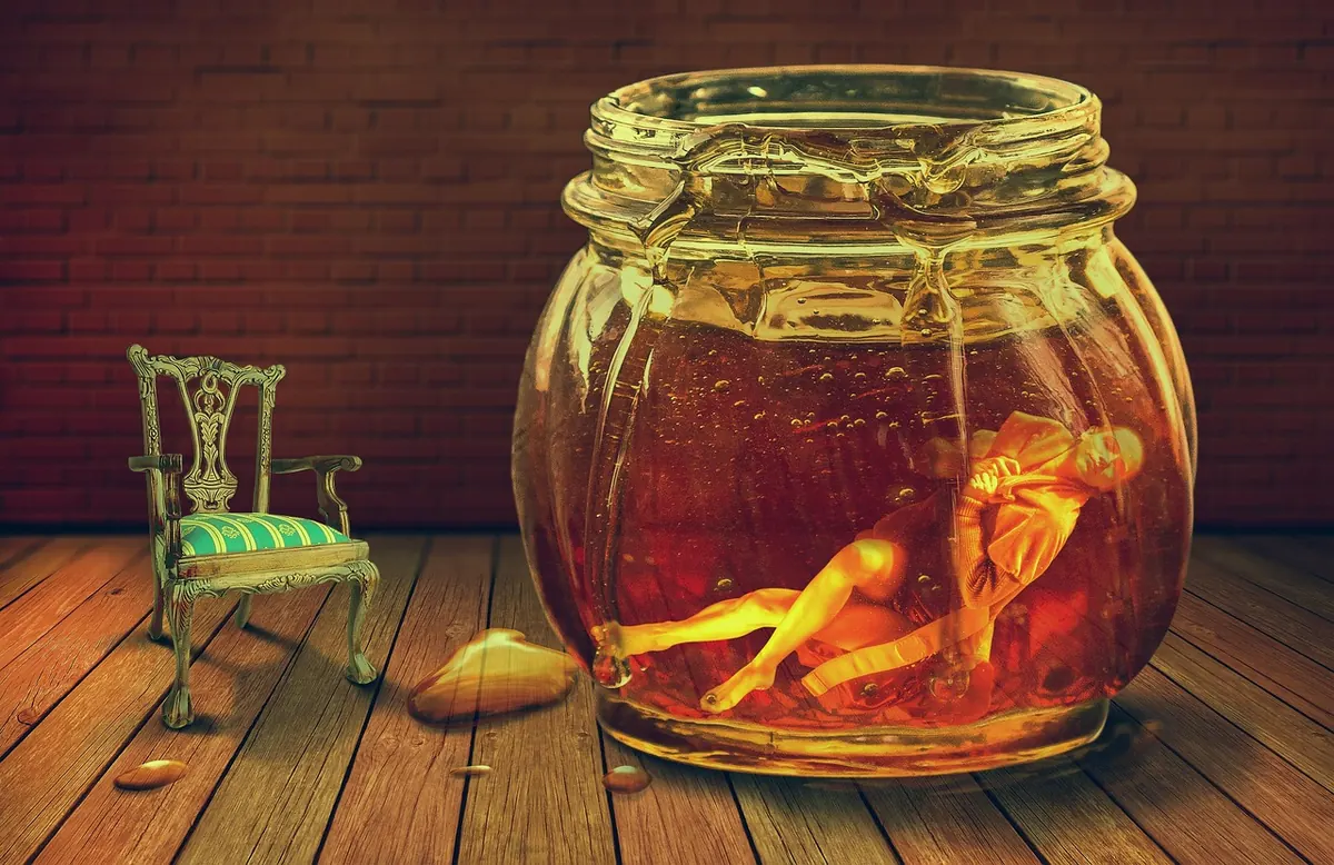 Selling Honey in the UK: Labelling, Weights and Food Hygiene Rules